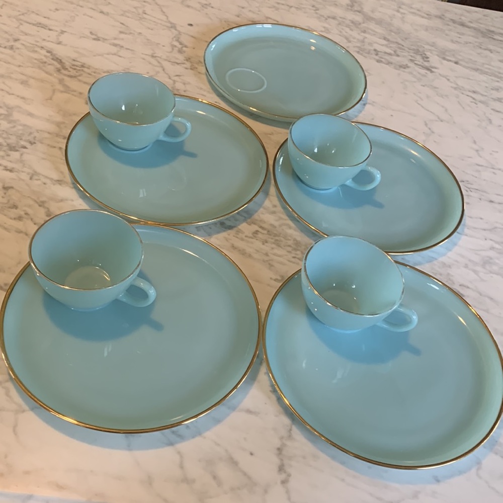 Fire King turquoise luncheon/snack plates with teacups
